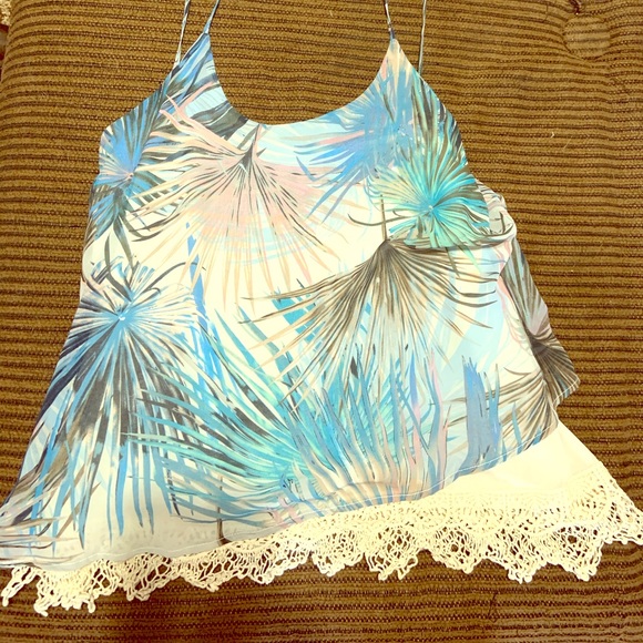 Tank top - Picture 1 of 1